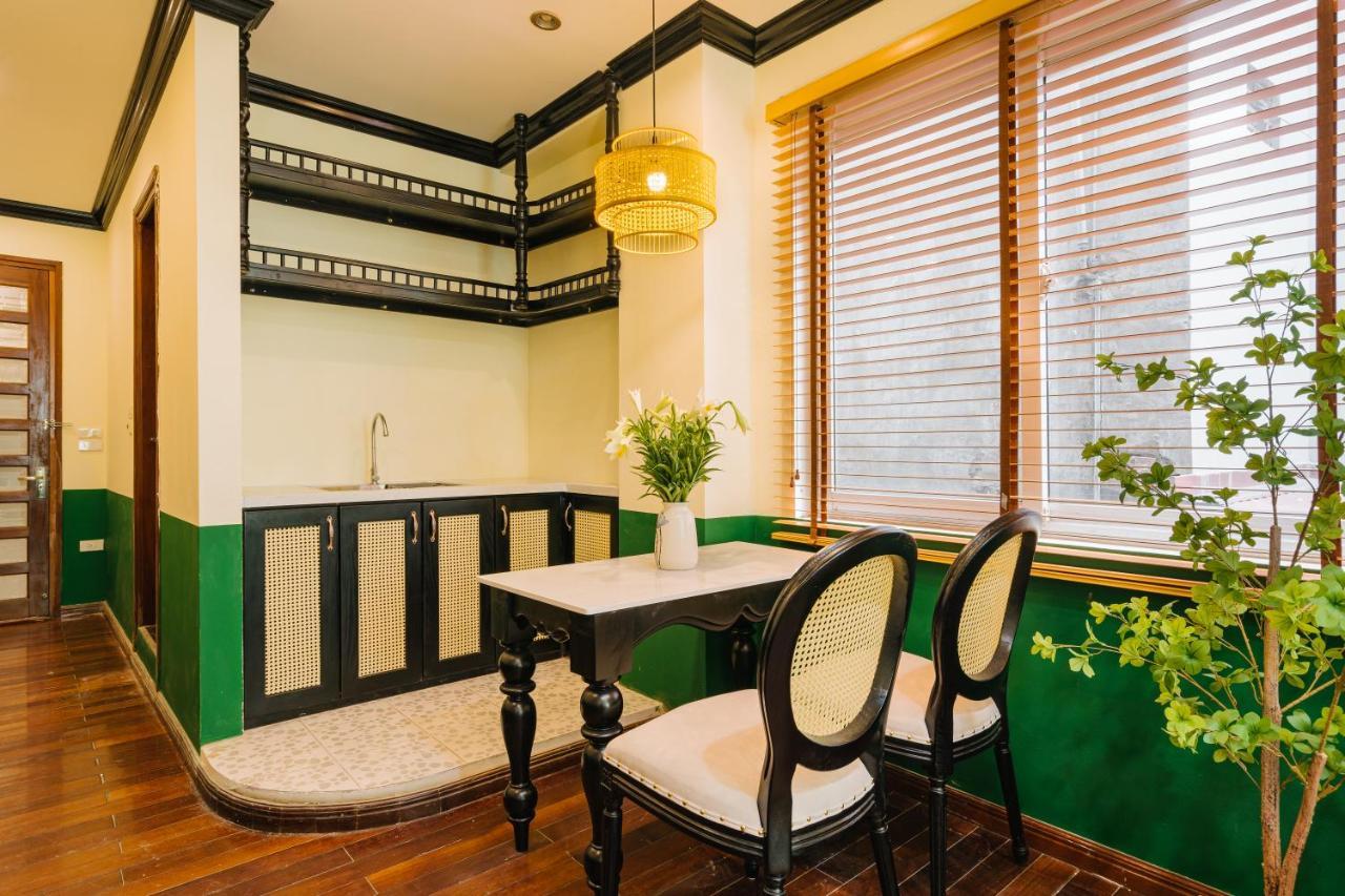 Sun Clover Boutique Hotel Hanoi Buitenkant foto